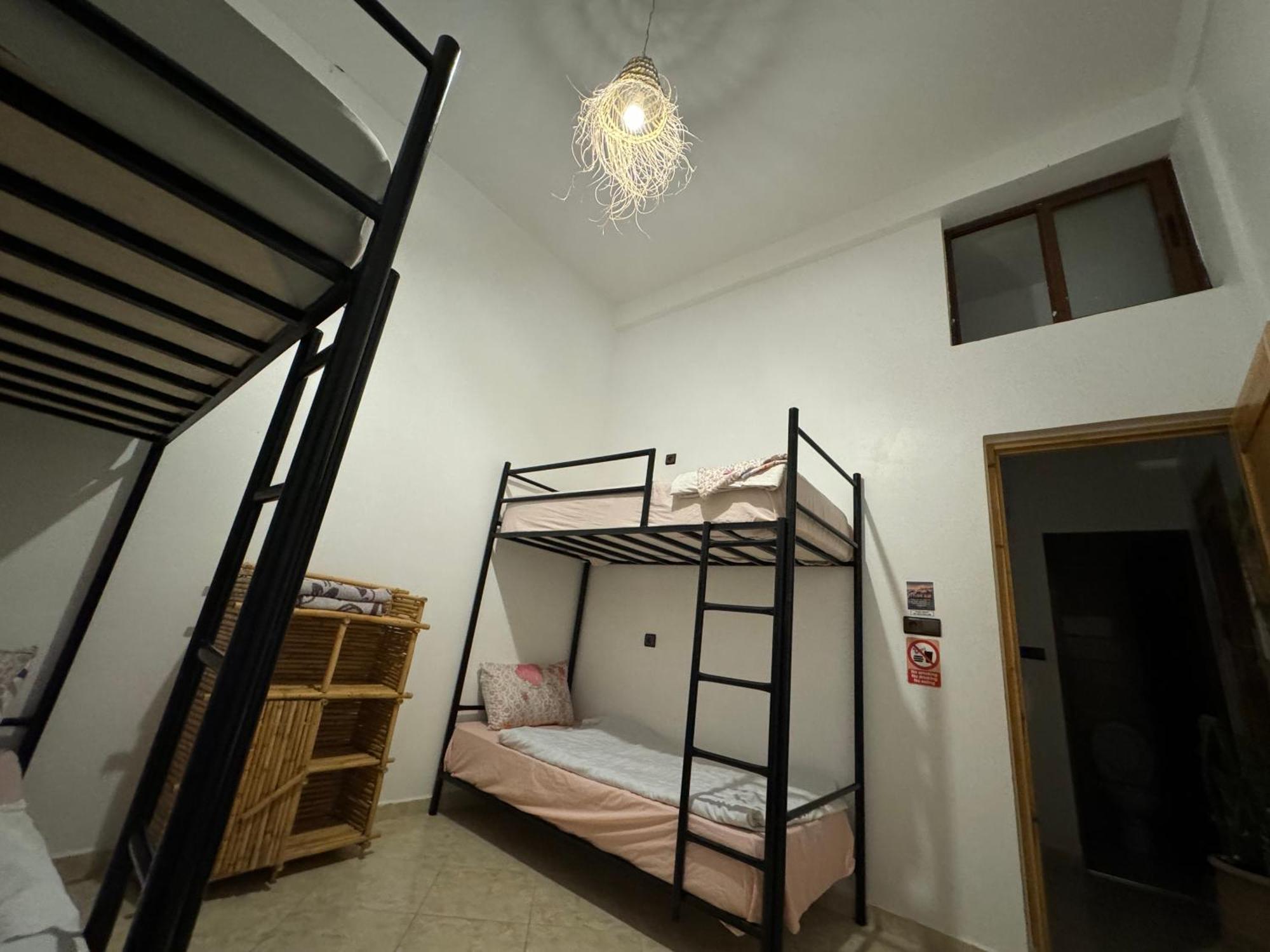 Jungle Surf House Hostel Тагазут Екстериор снимка